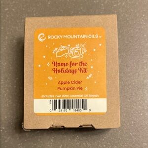 Rocky Mountain oil- Home for the Holidays Kit - Apple Cider & Pumpkin Pie